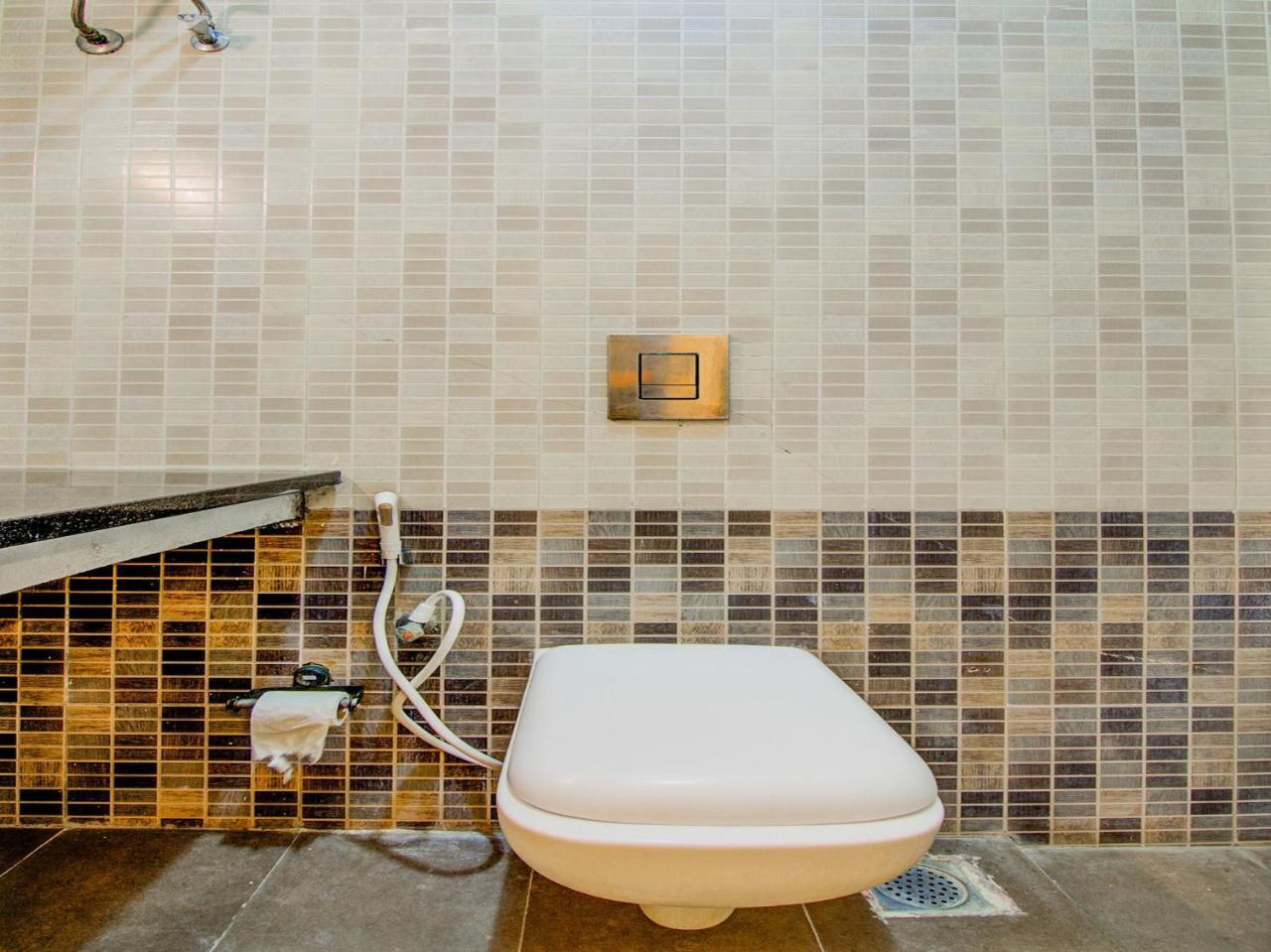 Fabhotel Evlewt Omr Siruseri 外观 照片